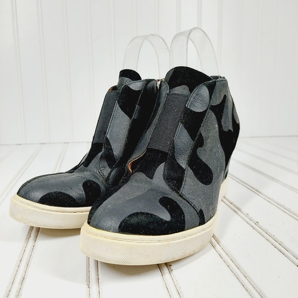 Linea Paolo Felicia Wedge Camo Black and Gray Slip On Wedge Sneakers F589 - Picture 2 of 13